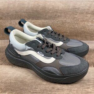 VANS UltraRange NEO VR3 Light Green Black Shoes Sneakers Mens 8 Women 9.5 NEW